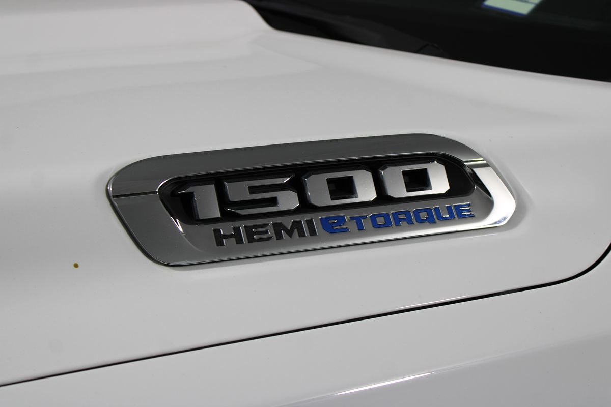 2022 RAM Ram 1500 Pickup Laramie - Photo 34