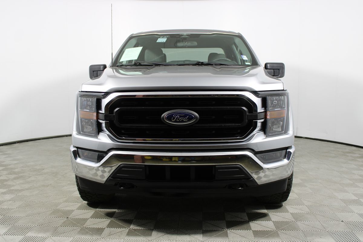 2023 Ford F-150 XLT photo 2