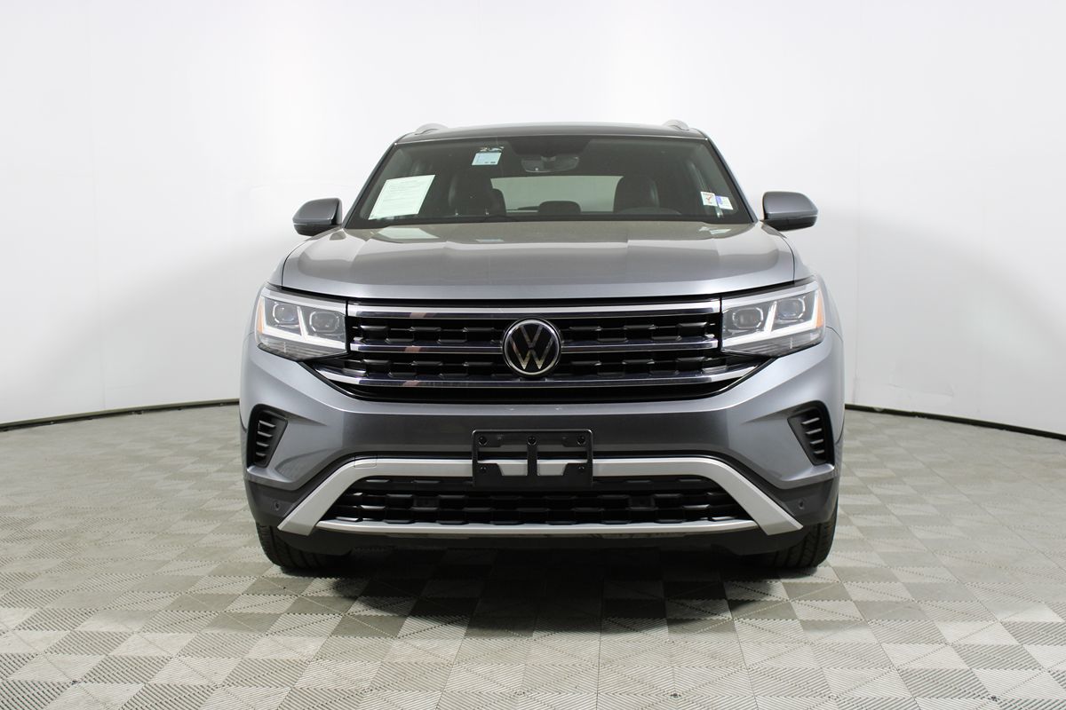 2021 Volkswagen Atlas Cross Sport V6 SE Technology photo 2