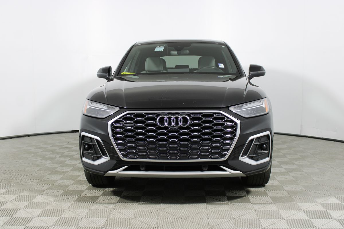 2022 Audi Q5 Sportback S line Premium Plus photo 2
