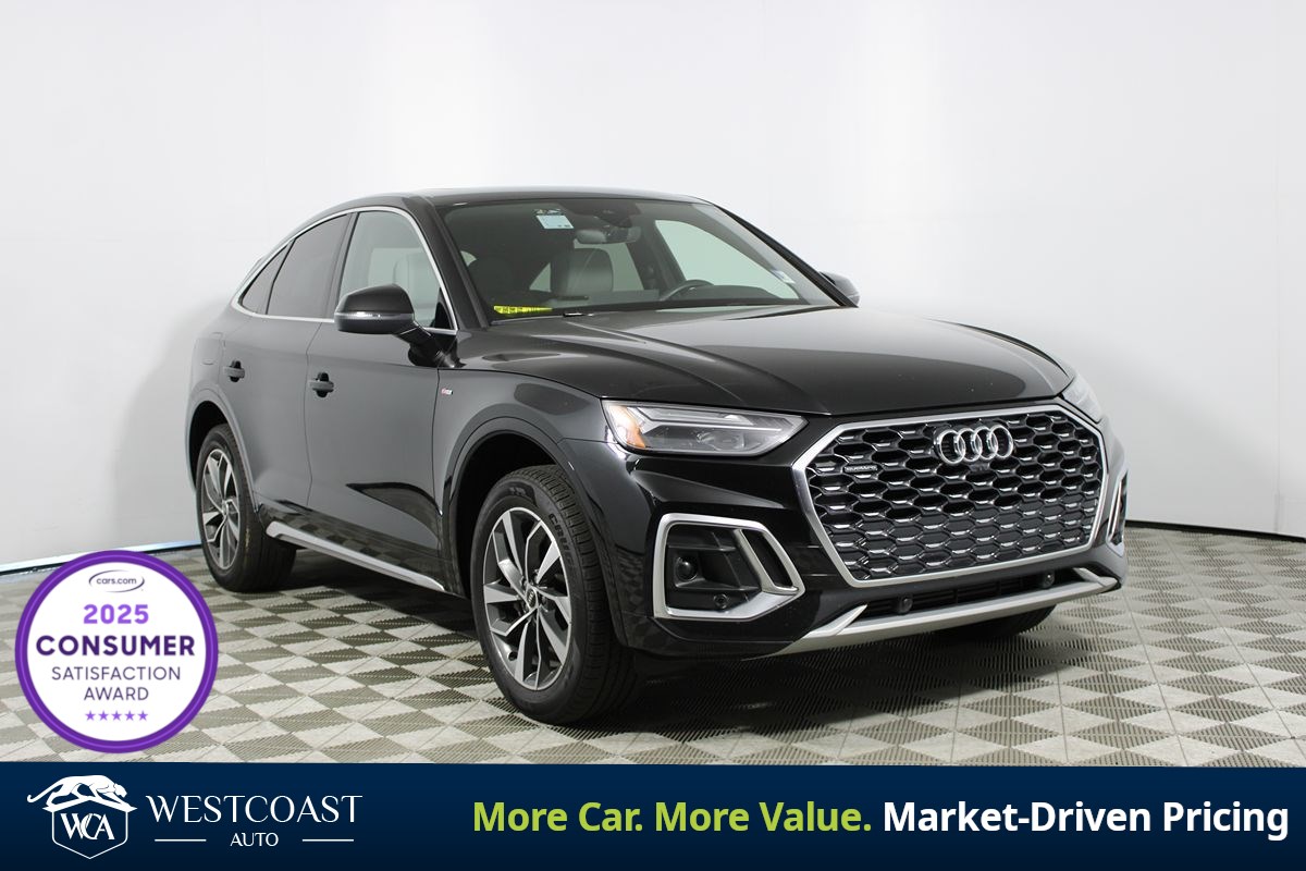 Mythos Black Metallic 2022 Audi Q5 Sportback Sedan All-Wheel Drive Automatic