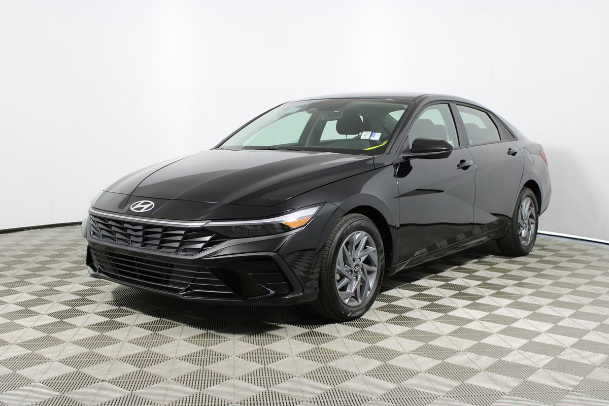 2025 Hyundai Elantra Hybrid Blue photo 3