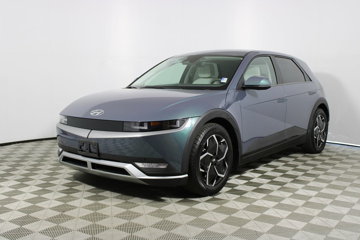 2023 Hyundai Ioniq 5 SEL photo 3