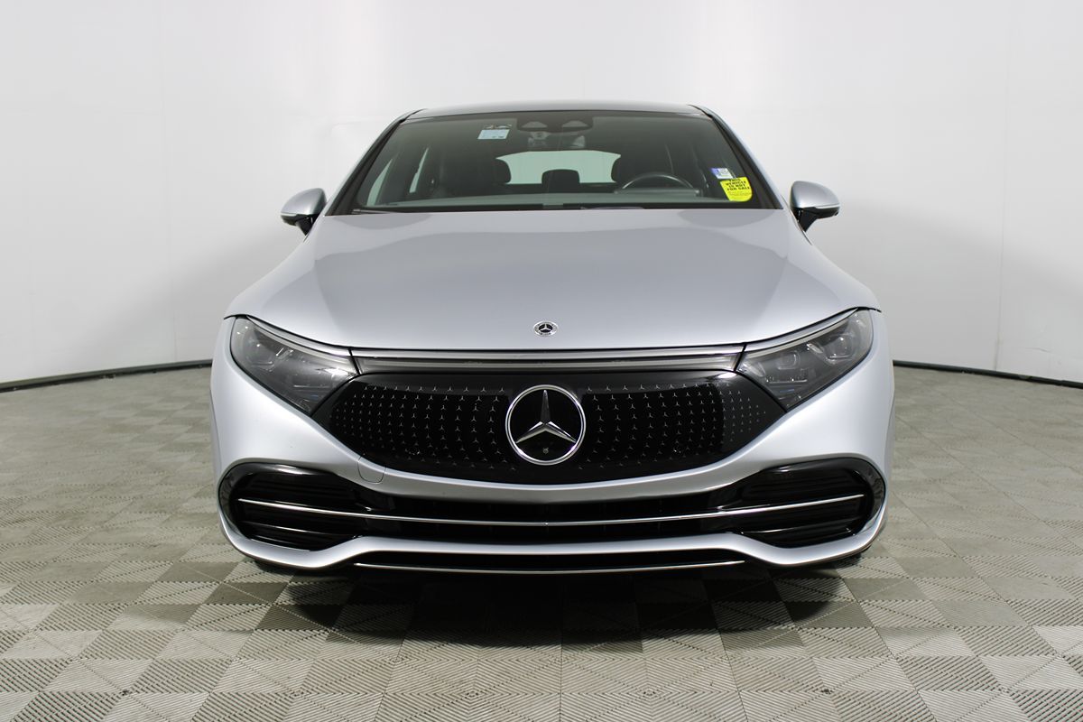 2022 Mercedes Benz EQS Sedan 450 photo 2