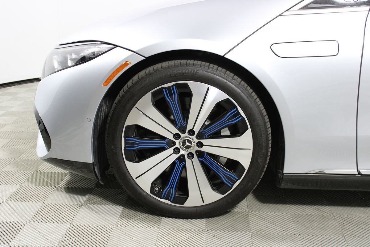 2022 Mercedes Benz EQS Sedan 450 photo 4