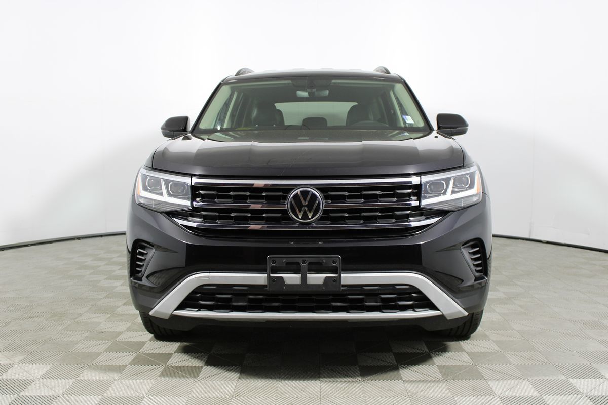 2022 Volkswagen Atlas SE photo 2