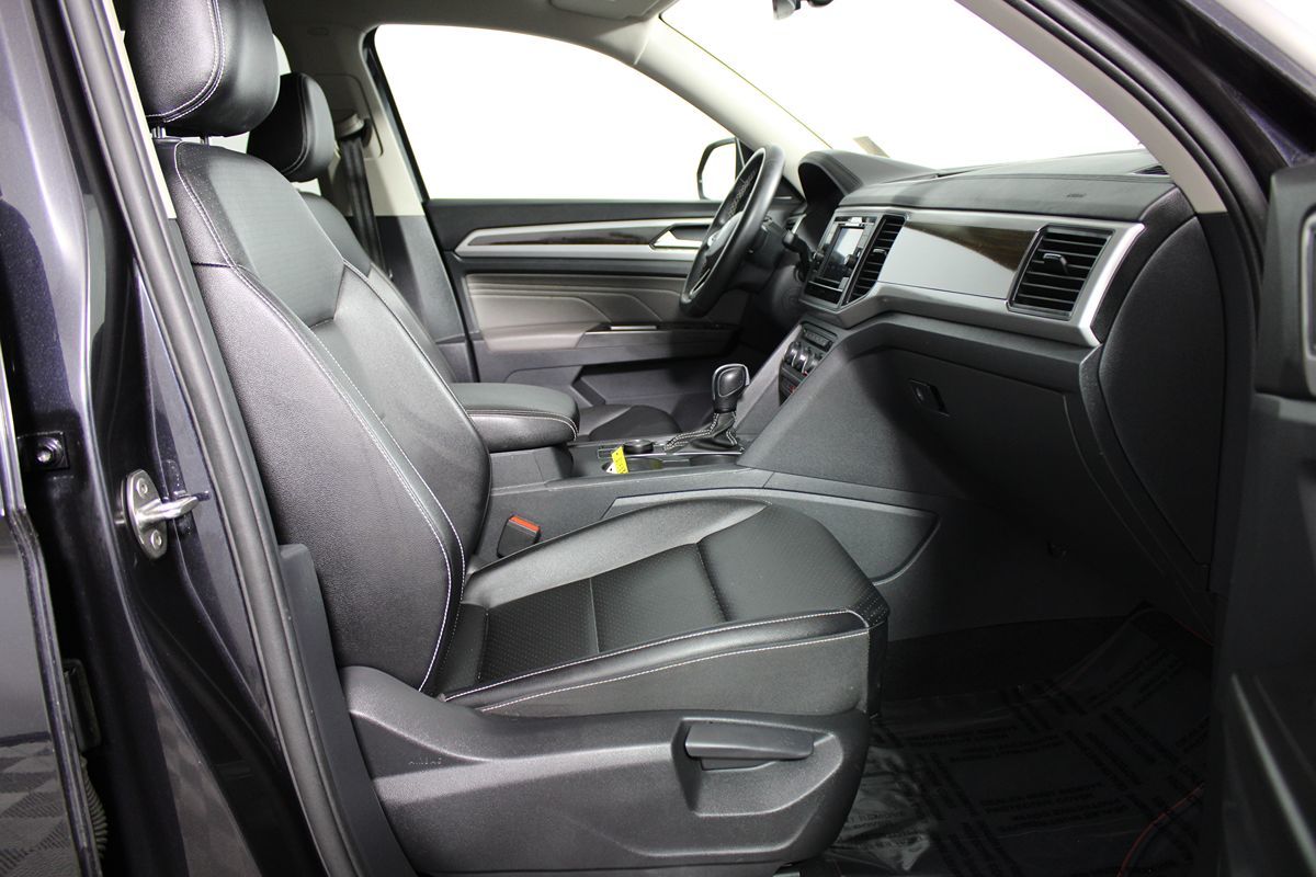2022 Volkswagen Atlas SE photo 9
