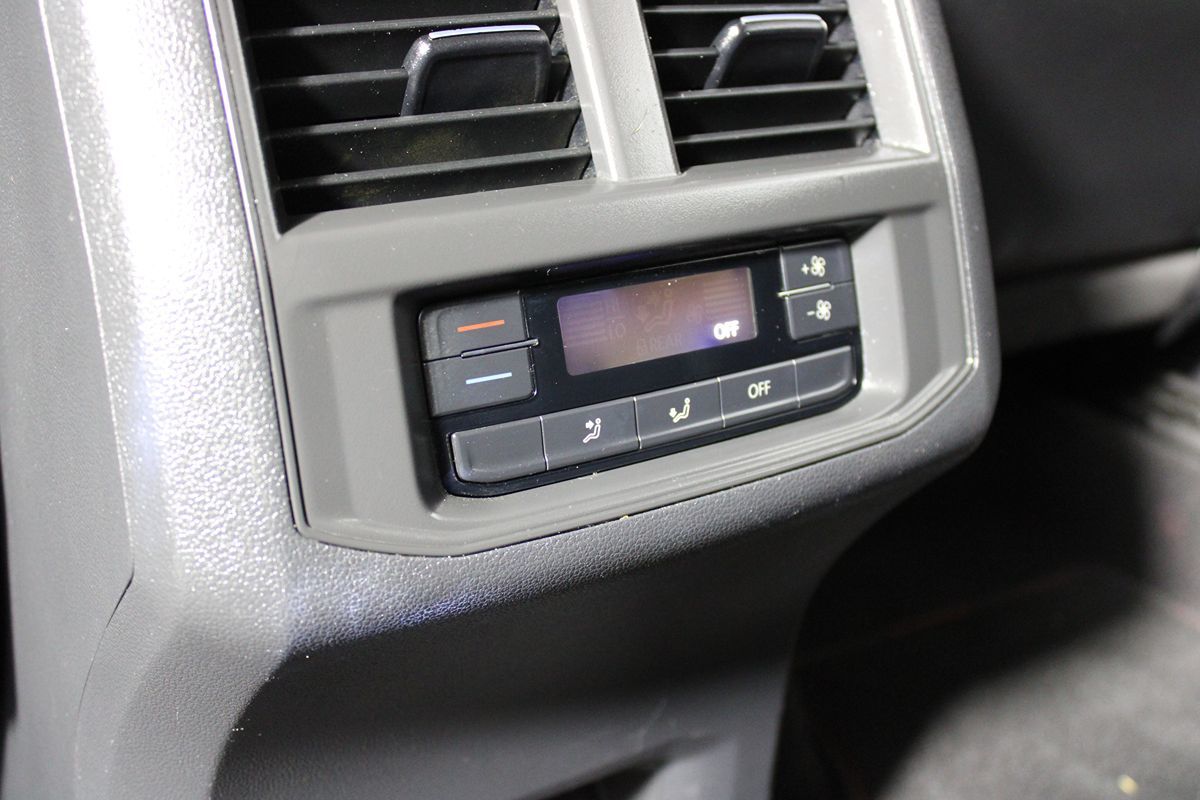 2022 Volkswagen Atlas SE photo 24