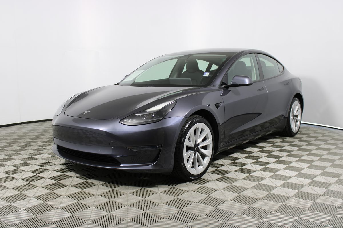 2021 Tesla Model 3 Long Range photo 3