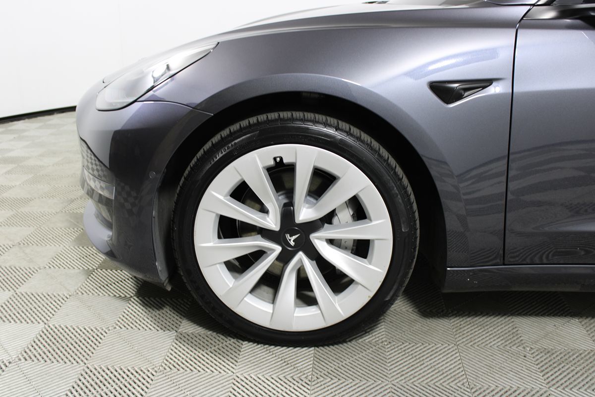 2021 Tesla Model 3 Long Range photo 4