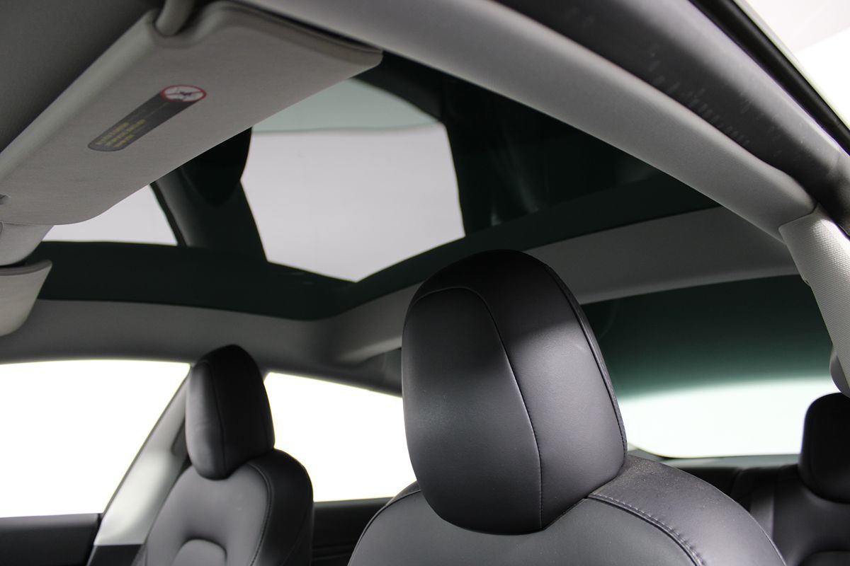 2021 Tesla Model 3 Long Range photo 15