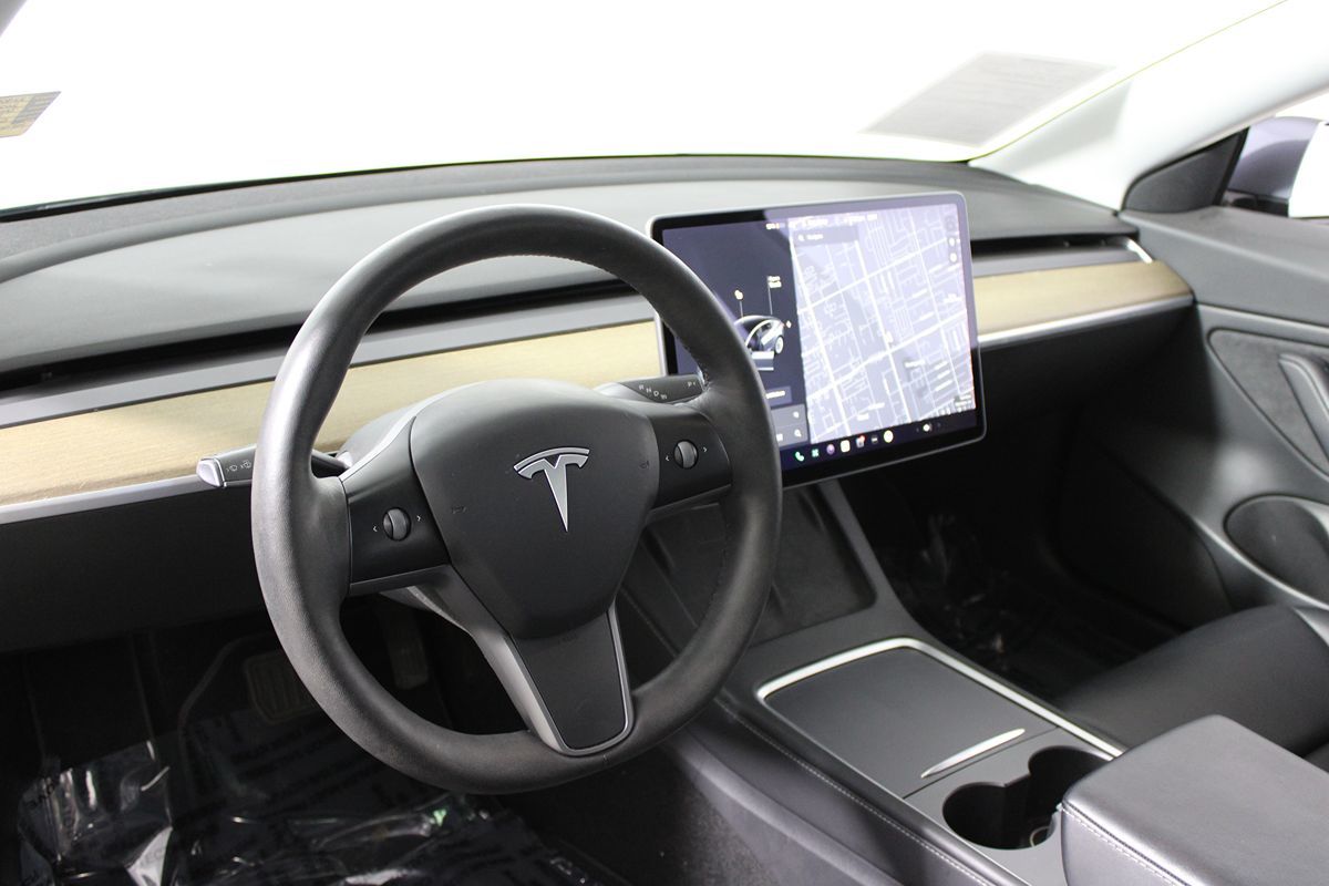 2021 Tesla Model 3 Long Range photo 19