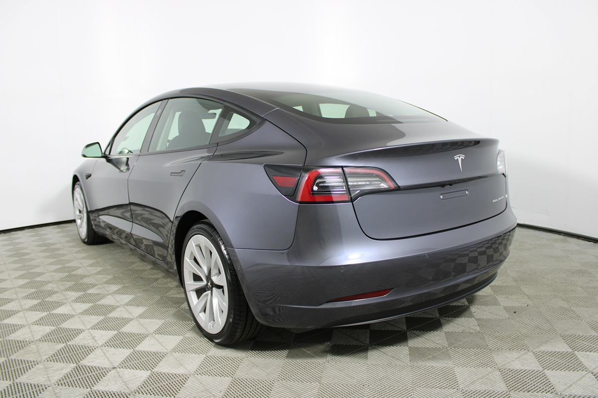 2021 Tesla Model 3 Long Range photo 24