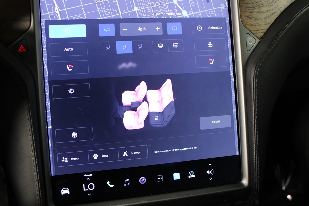 2021 Tesla Model X Long Range photo 15