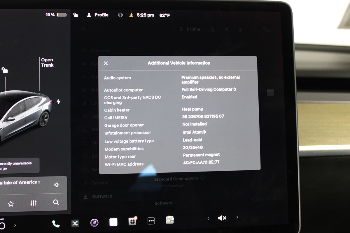 2021 Tesla Model 3 Standard Range Plus photo 7