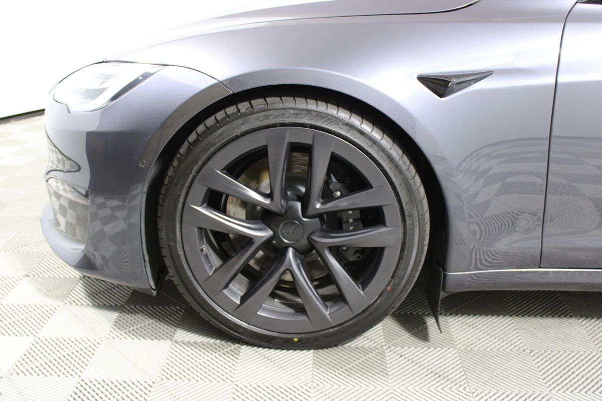 2021 Tesla Model S Plaid photo 4