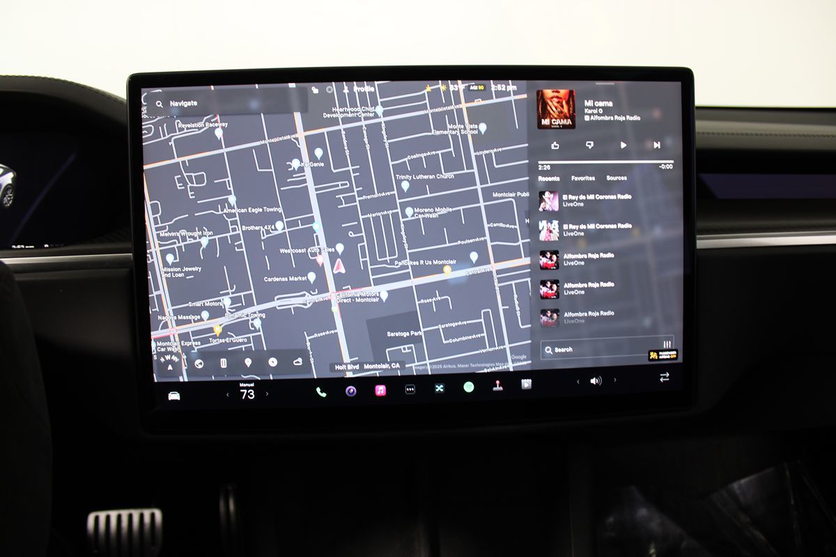 2021 Tesla Model S Plaid photo 15