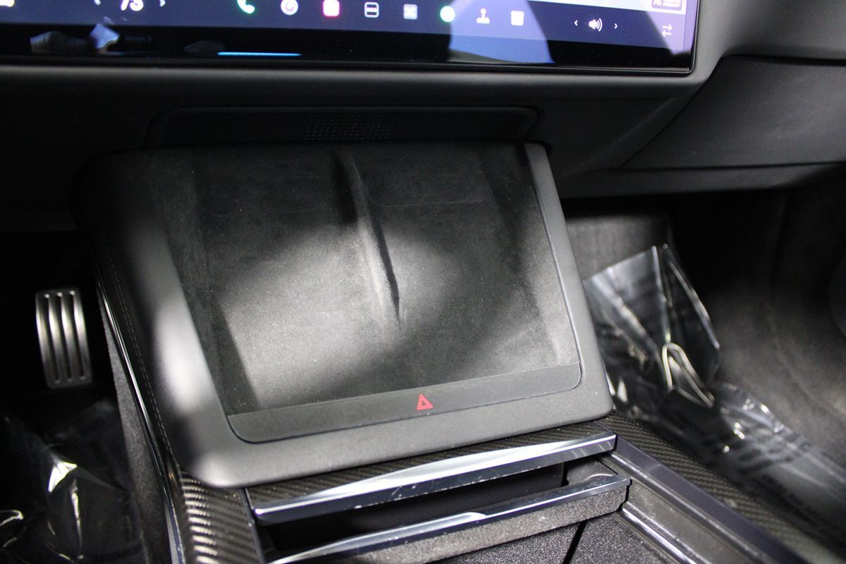 2021 Tesla Model S Plaid photo 16