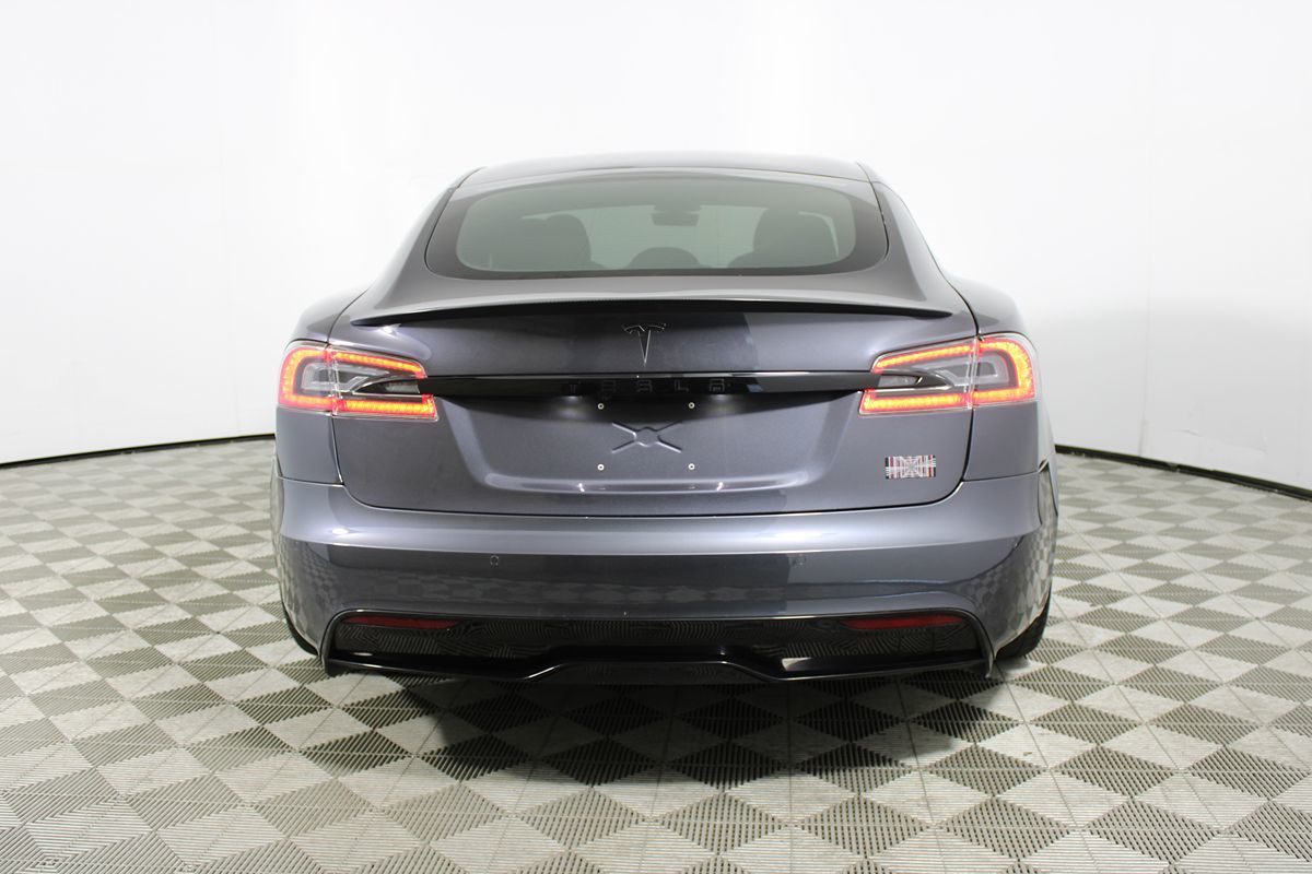 2021 Tesla Model S Plaid photo 23