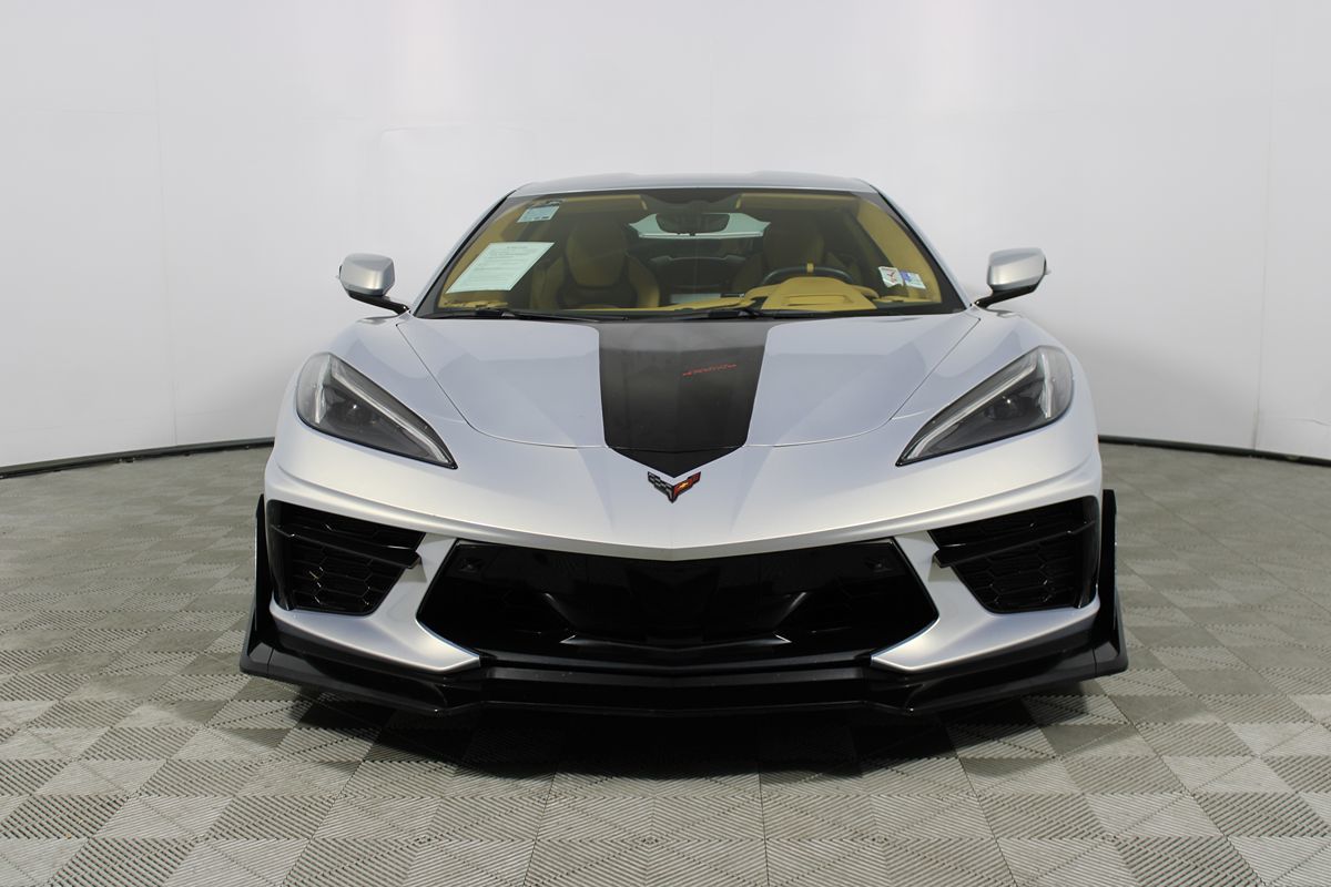 2022 Chevrolet Corvette 3LT Z51 photo 2