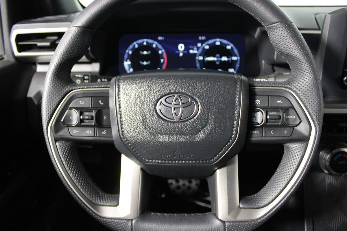 2024 Toyota Tacoma TRD Sport photo 4