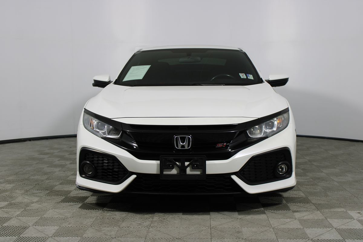 2017 Honda Civic Si photo 2