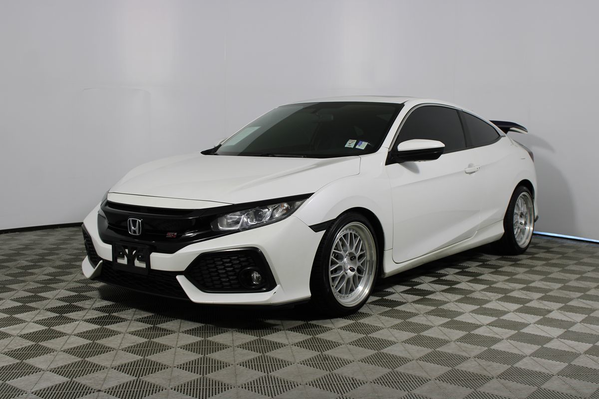 2017 Honda Civic Si photo 3