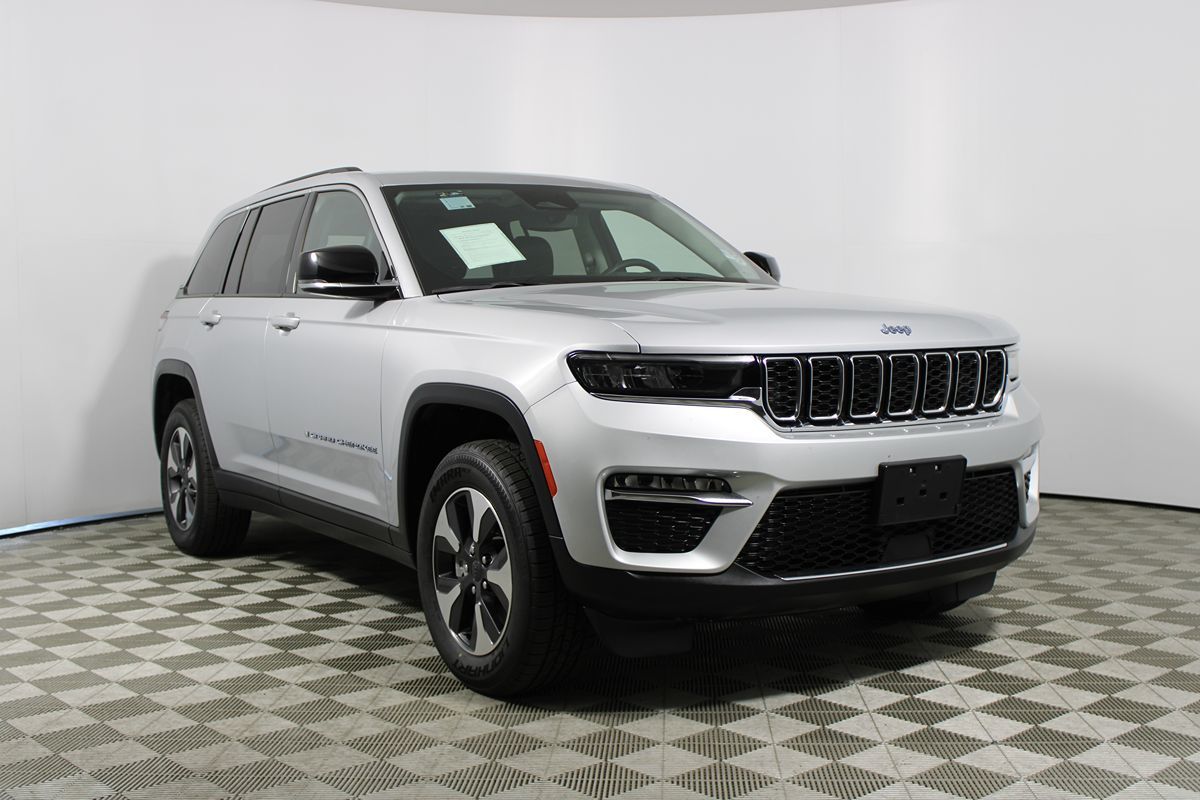ワッペグレー Sold 2023 Jeep Grand Cherokee 4xe in Montclair