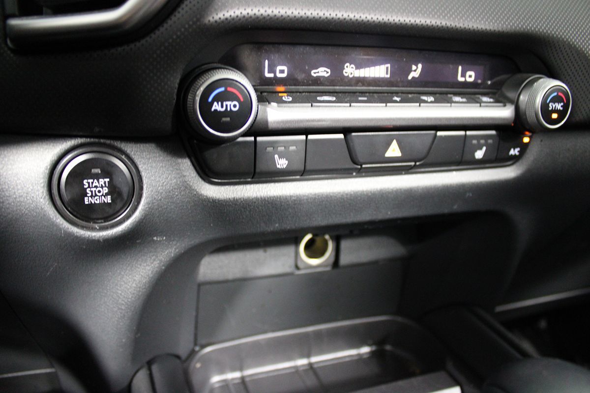 2023 Mazda CX-50 2.5 Preferred Plus photo 5