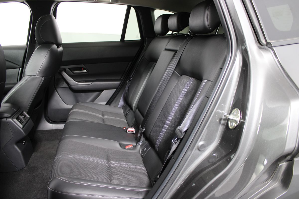 2023 Mazda CX-50 2.5 Preferred Plus photo 22