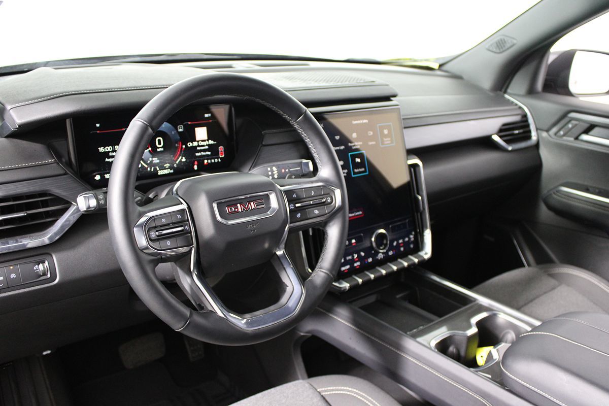 Sold 2025 GMC Acadia FWD Elevation in Montclair