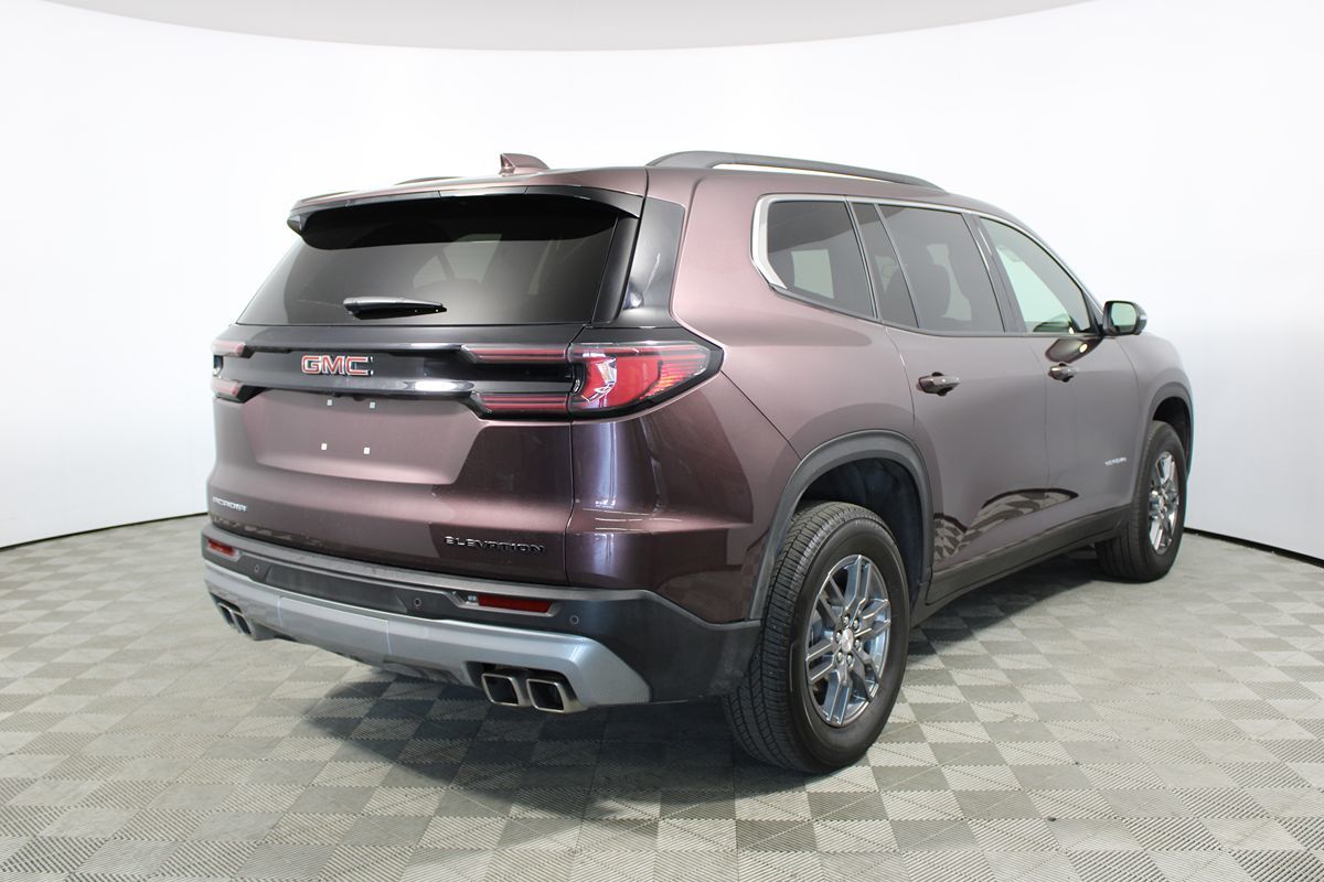 Sold 2025 GMC Acadia FWD Elevation in Montclair
