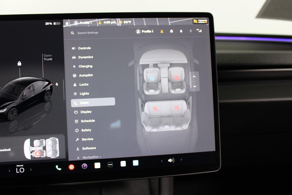 2025 Tesla Model 3 Long Range photo 12