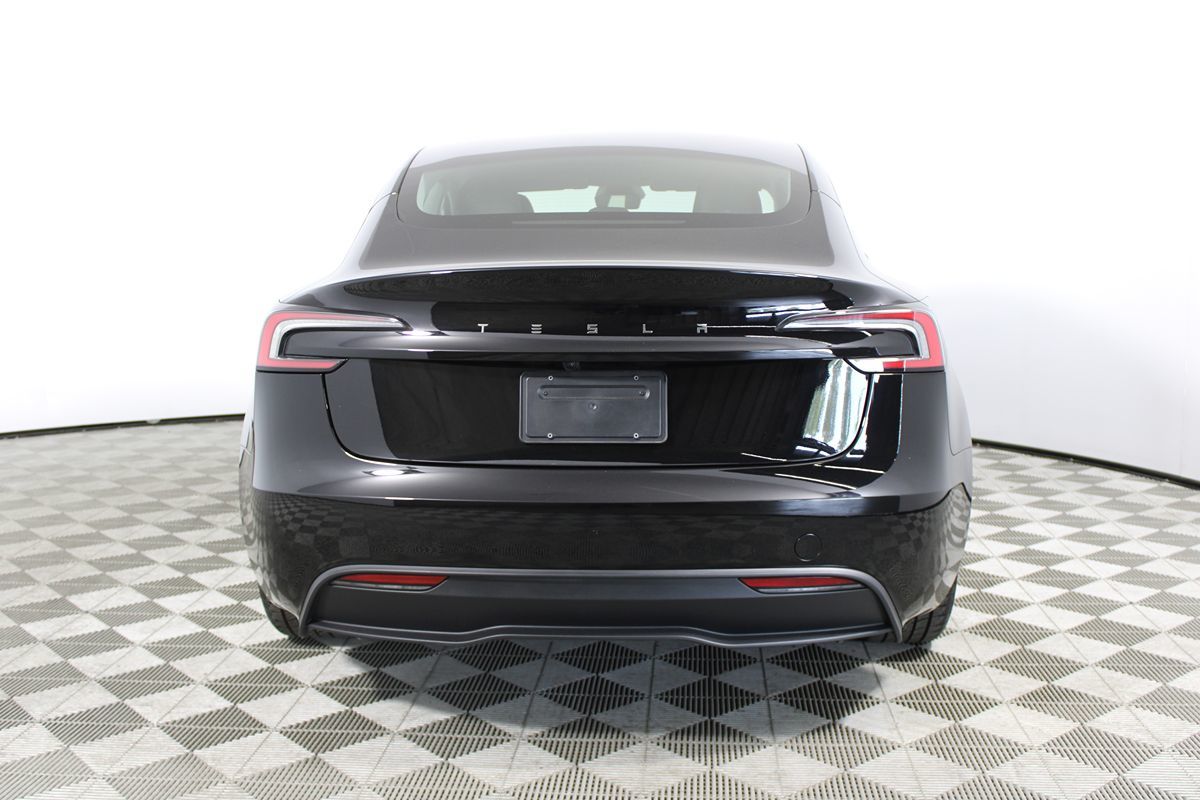 2025 Tesla Model 3 Long Range photo 24