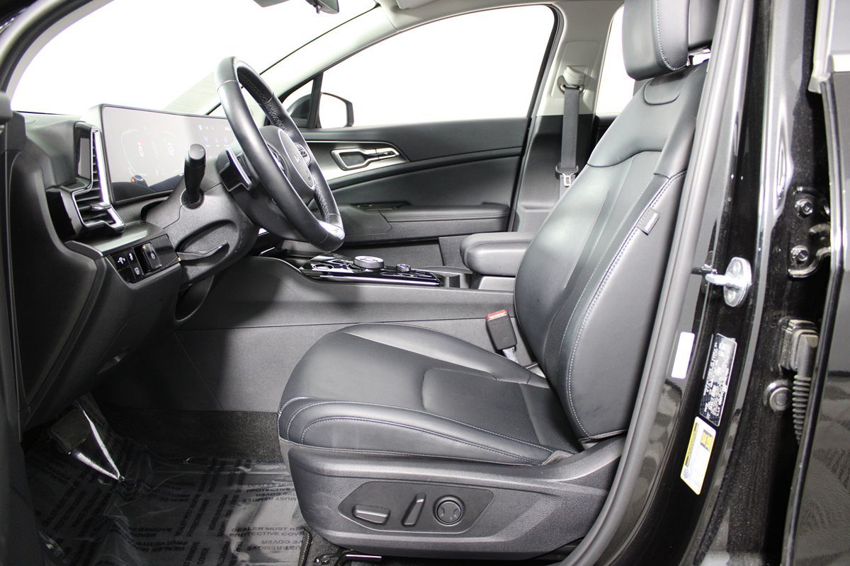 2023 Kia Sportage Hybrid EX photo 4