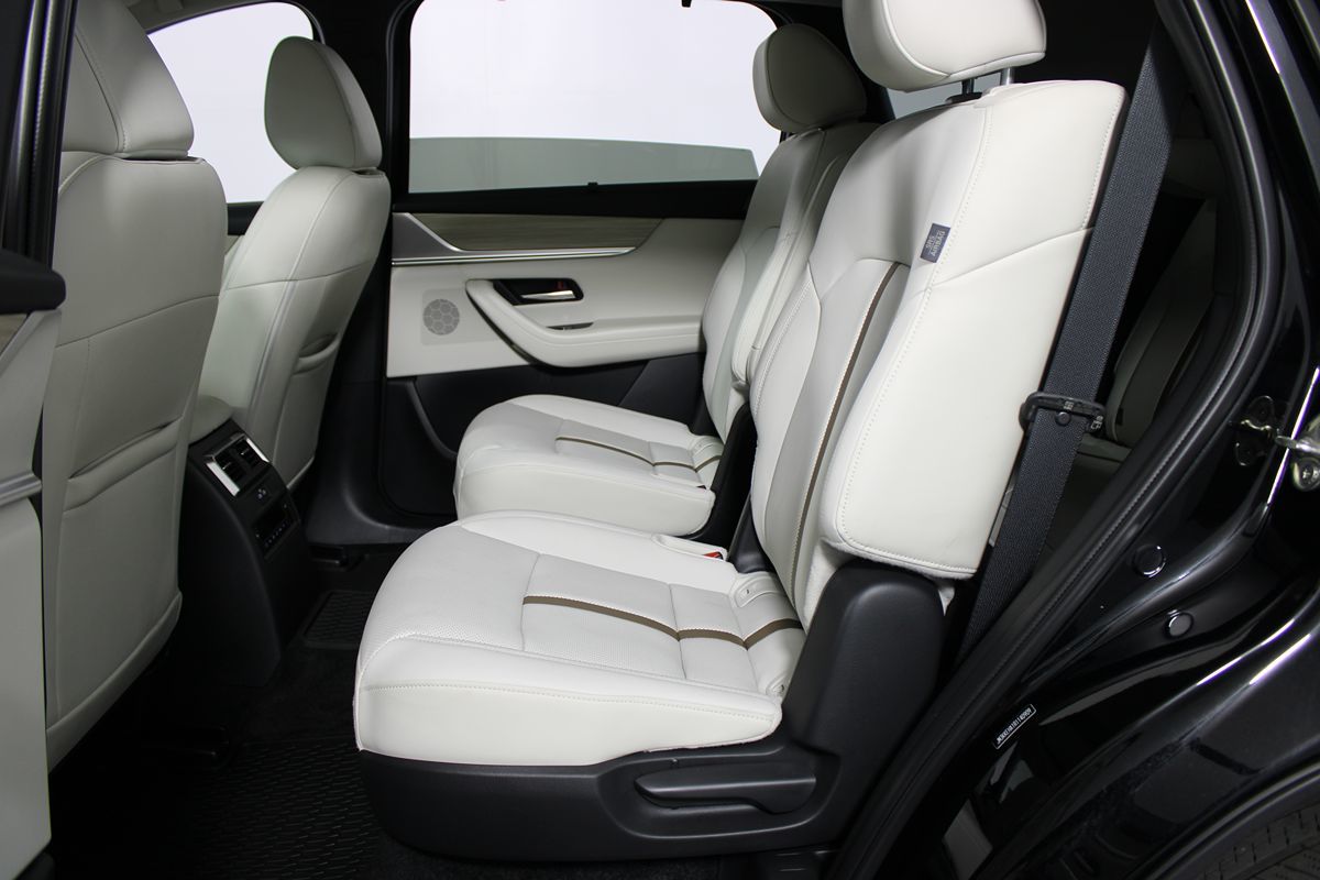 2024 Mazda CX-90 Premium Plus photo 31