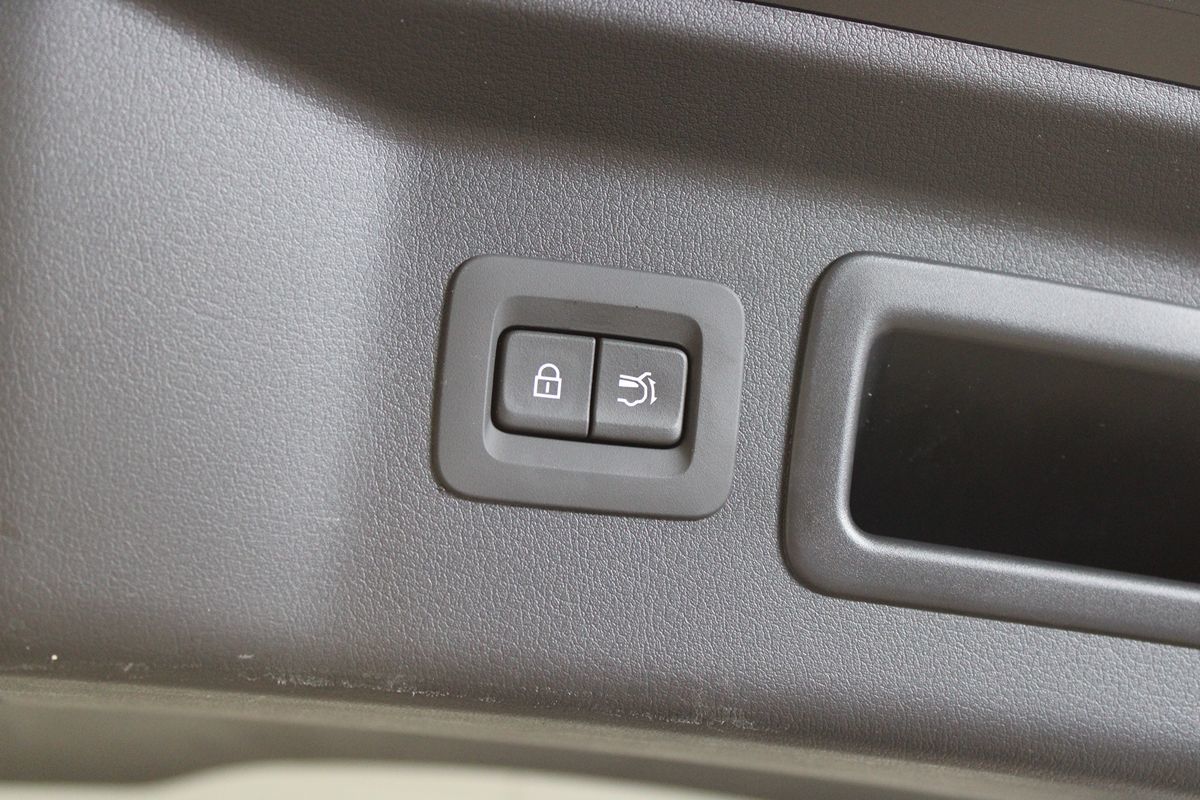 2024 Mazda CX-90 Premium Plus photo 44