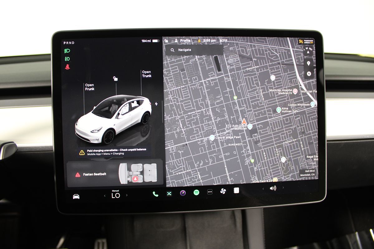 2024 Tesla Model Y Performance photo 6