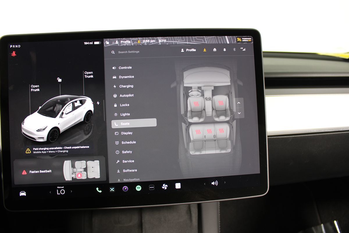 2024 Tesla Model Y Performance photo 8