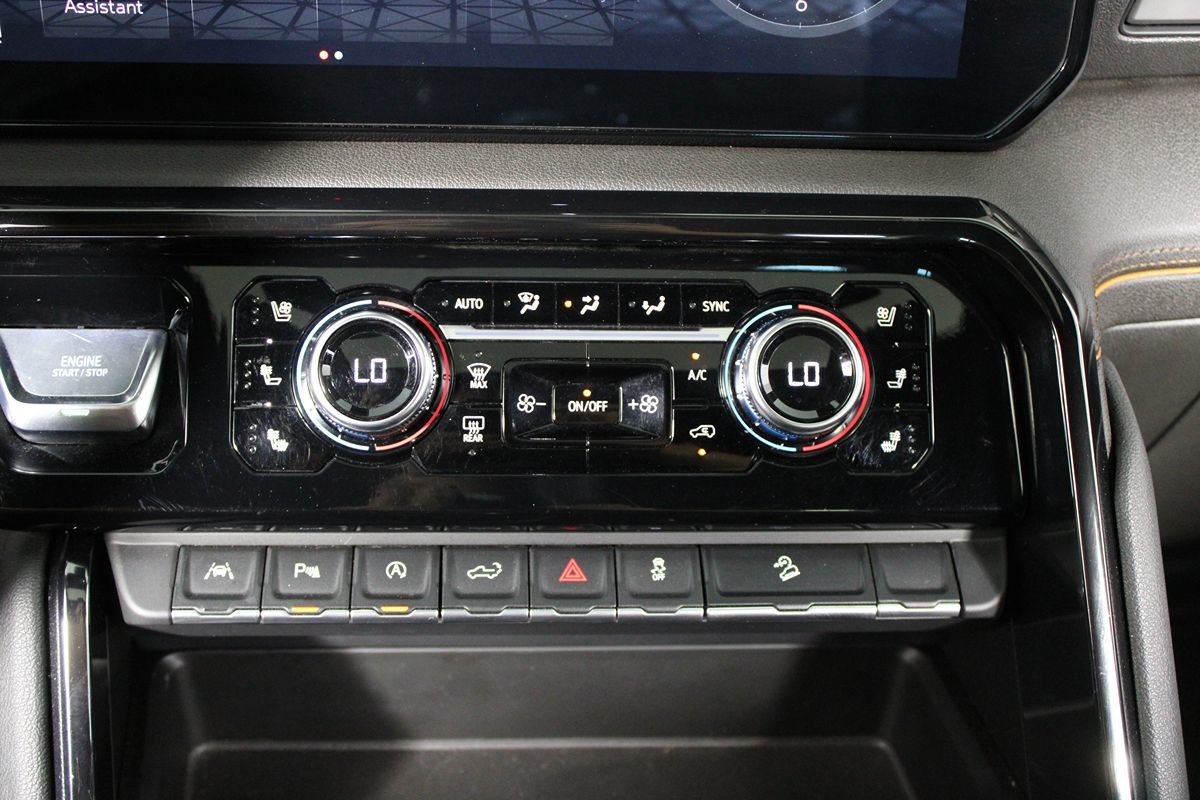 2023 Gmc Sierra 1500 AT4 photo 13
