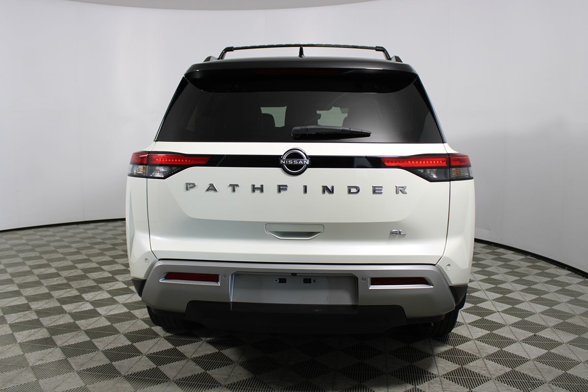 2023 Nissan Pathfinder SL photo 35