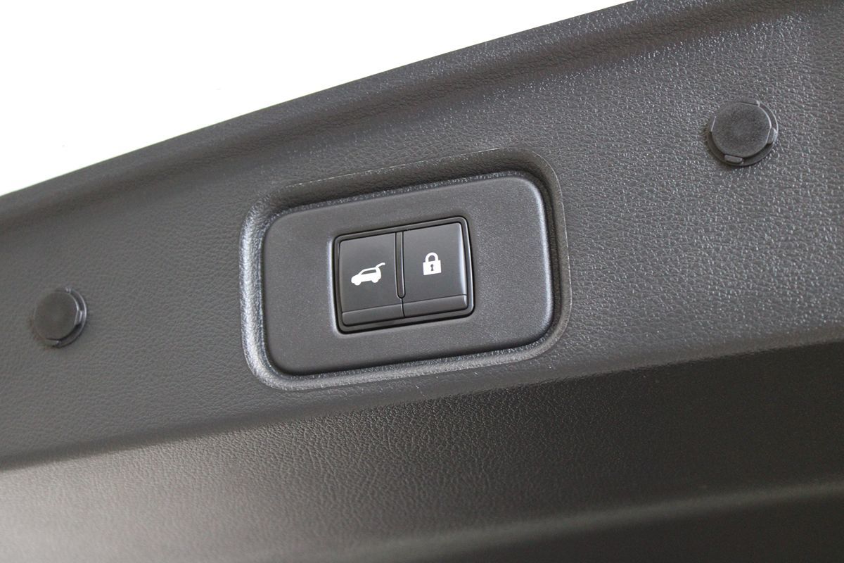 2023 Nissan Pathfinder SL photo 37