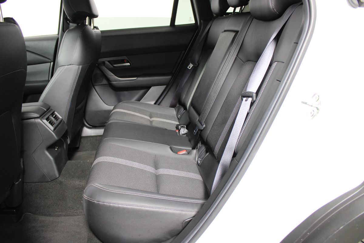 2024 Mazda CX-50 2.5 S Preferred photo 25