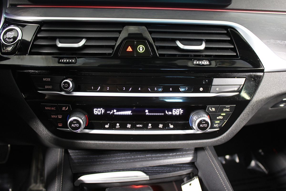 2023 Bmw 530i photo 19
