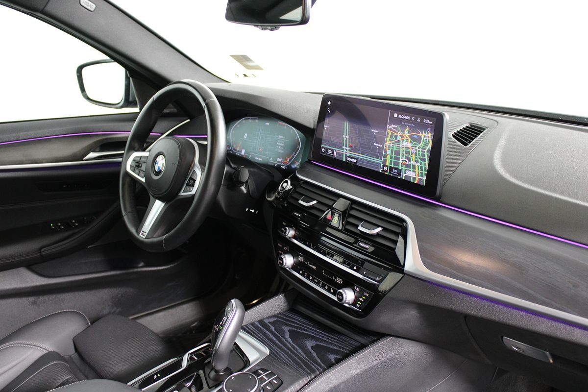 2023 Bmw 530i photo 13