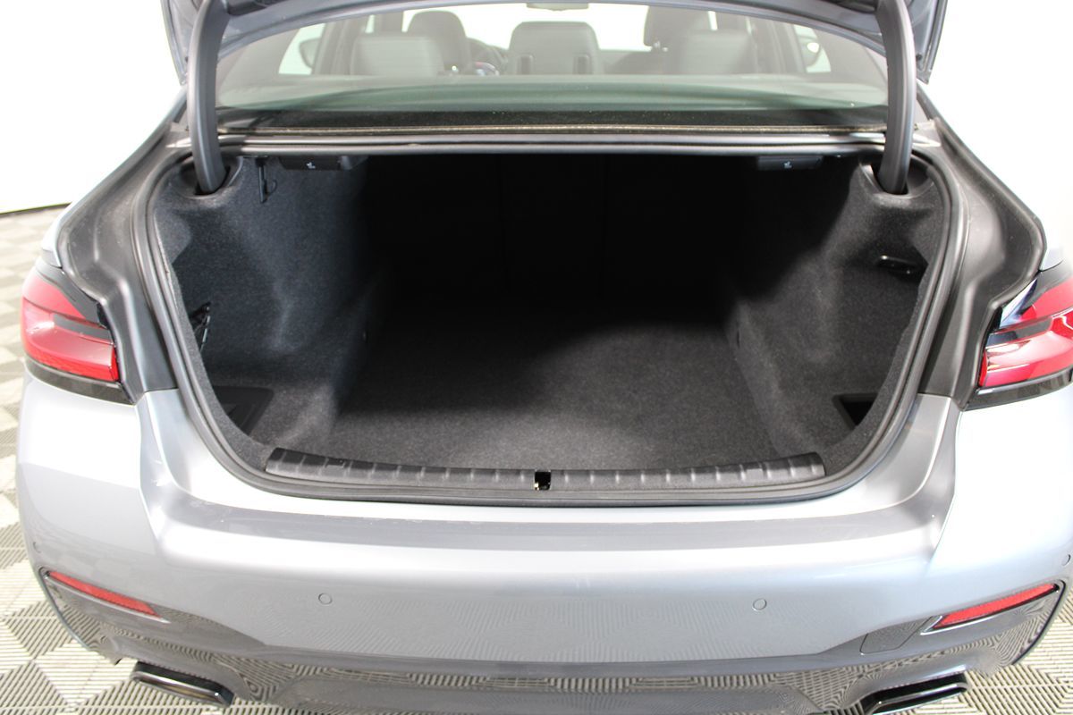 2023 Bmw 530i photo 30