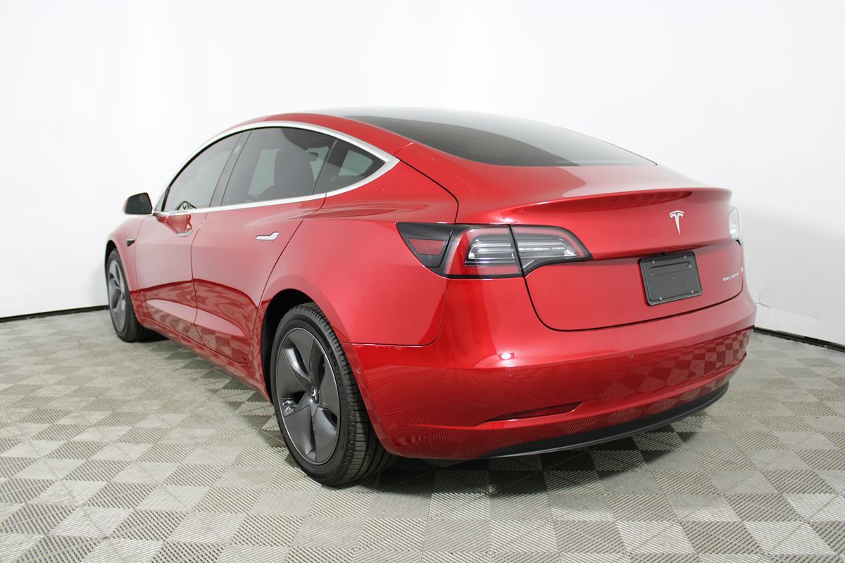 2020 Tesla Model 3 Long Range photo 18
