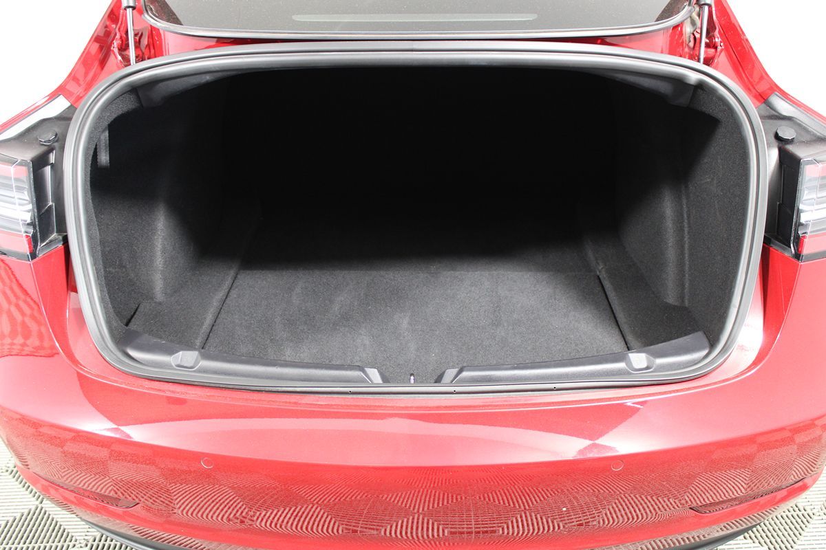 2020 Tesla Model 3 Long Range photo 15
