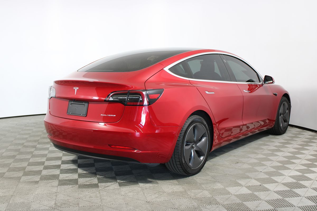 2020 Tesla Model 3 Long Range photo 20