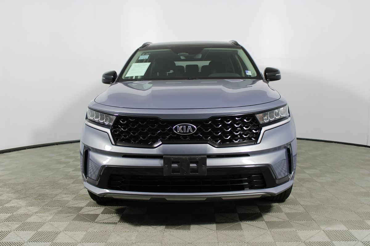 2021 Kia Sorento S photo 2